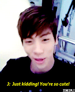 musiciswheretheheartis:  imwoozii:  I don’t think it will be a hit.    wtf did i just read