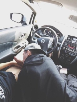 dirtyboyx:  One of my favorite things to do in a car 