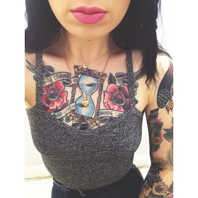 foolsgoldd:  instagram: em_bootsxox