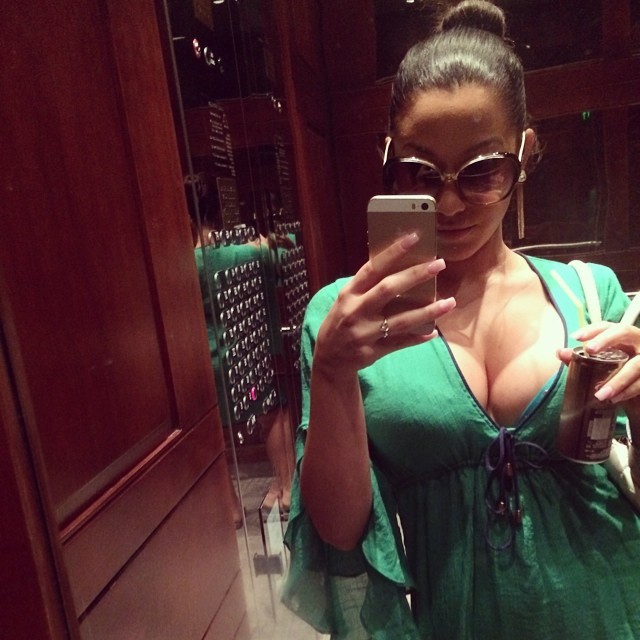 abellaxxx:  💚 