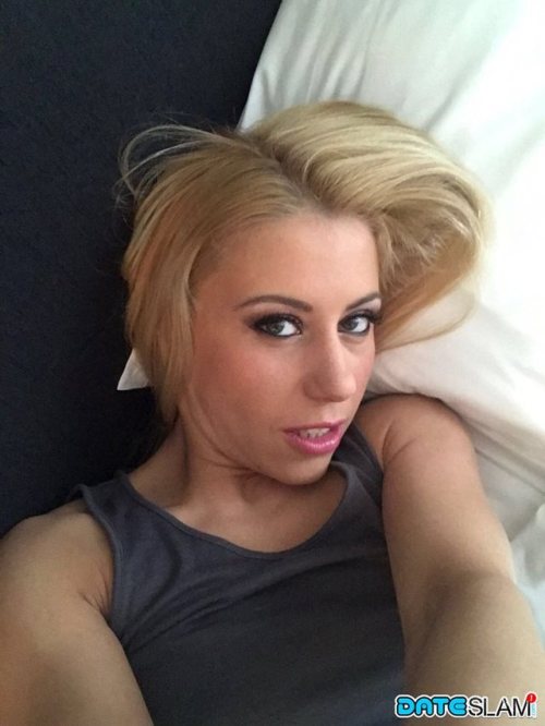 dateslam:Have you seen all the fantastic Agnes Selfies at DateSlam ?Dateslam.com