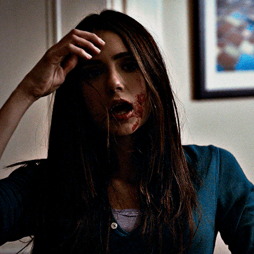 THE VAMPIRE DIARIES (2009–2017)