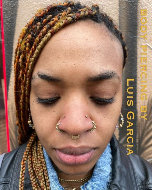 allthepiercingsandbodymods:High nostril piercings by luisgpiercing. Follow him on Instagram! ❤️https