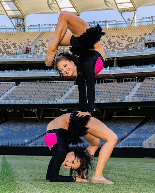 The Rybka Twins: Sam (Base) &amp; Teagen (Flyer) Rybka - Via InstagramClick here for more posts 