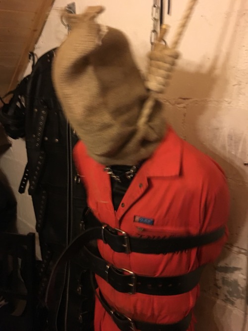 jamesbondagesx:  Repeat repeat offender put in prison uniform, restrained and punished with mock hanging; strapped in straitjacket, mouth clamped open and used as an ashtray All breath play is conducted safely. Do not try alone. 