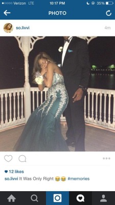bestfunny:  Shorty took wizard kelly to prom