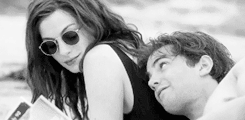 xcelebz:  get to know me meme: 5/∞ tv-movie couples Dexter and Emma - One Day