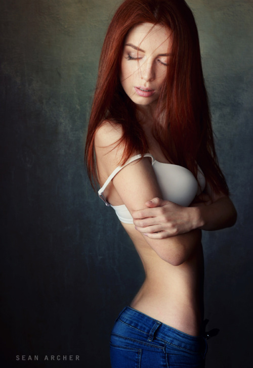 wrd500px:  Natasha by Sean Archer