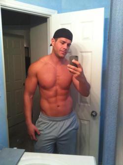 jockdays:  I check out all new followers ;)