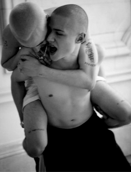 perv-chems-fun:  Follow my Blog @            http://perv-chems-fun.tumblr.com/