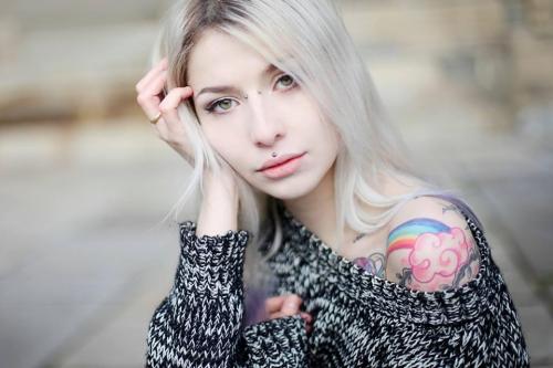 johnzombi:  Marlene Suicide