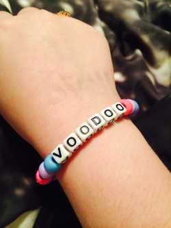 highimcaro:  Got my first piece of Kandi last night you guys! I was so excited, I love raving but sadly it’s time for a lil break.  acidtrip-n