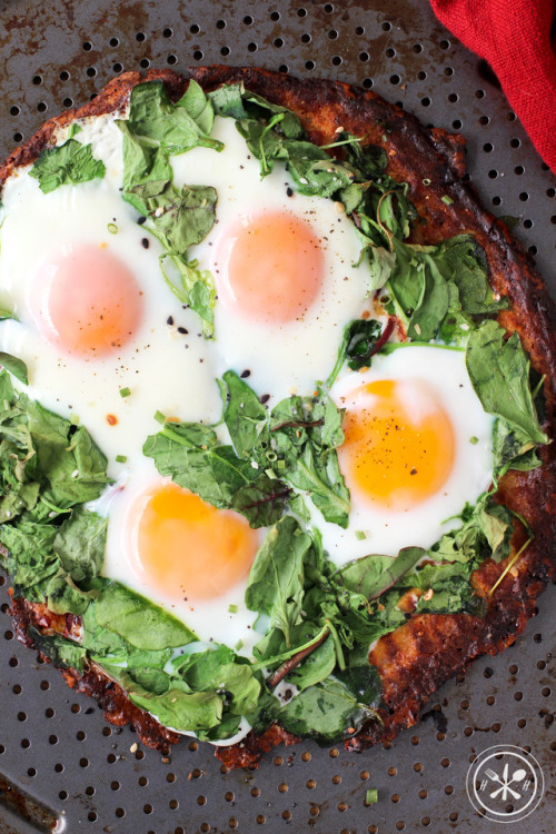 guardians-of-the-food: 3 Ingredient Healthy Breakfast Pizza Recipe is a delicious way to start your day or unbelievable breakfast for dinner! Low Carb & Gluten Free friendly! Click here for the recipe! 