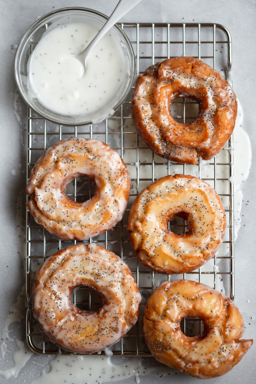 sweetoothgirl:Lemon Poppy Seed Old Fashioned Donuts