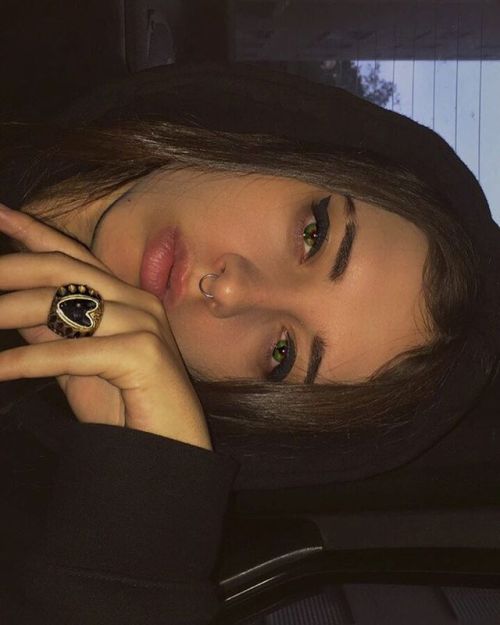 http://streetgrl.tumblr.com/post/160890361592