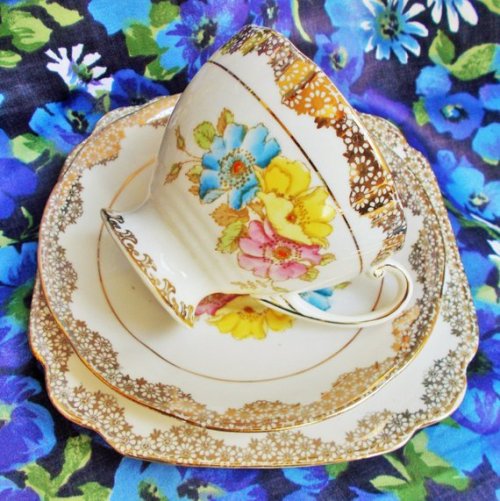 Phillips Lawleys of Regent Street China Trio //GertieGussetsVintage