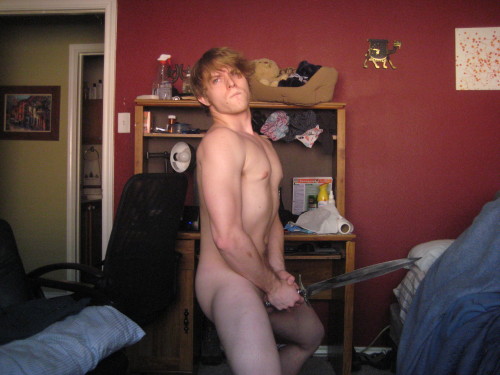 ...AND YET ANOTHER UNNECESSARY GAY NUDITY BLOG