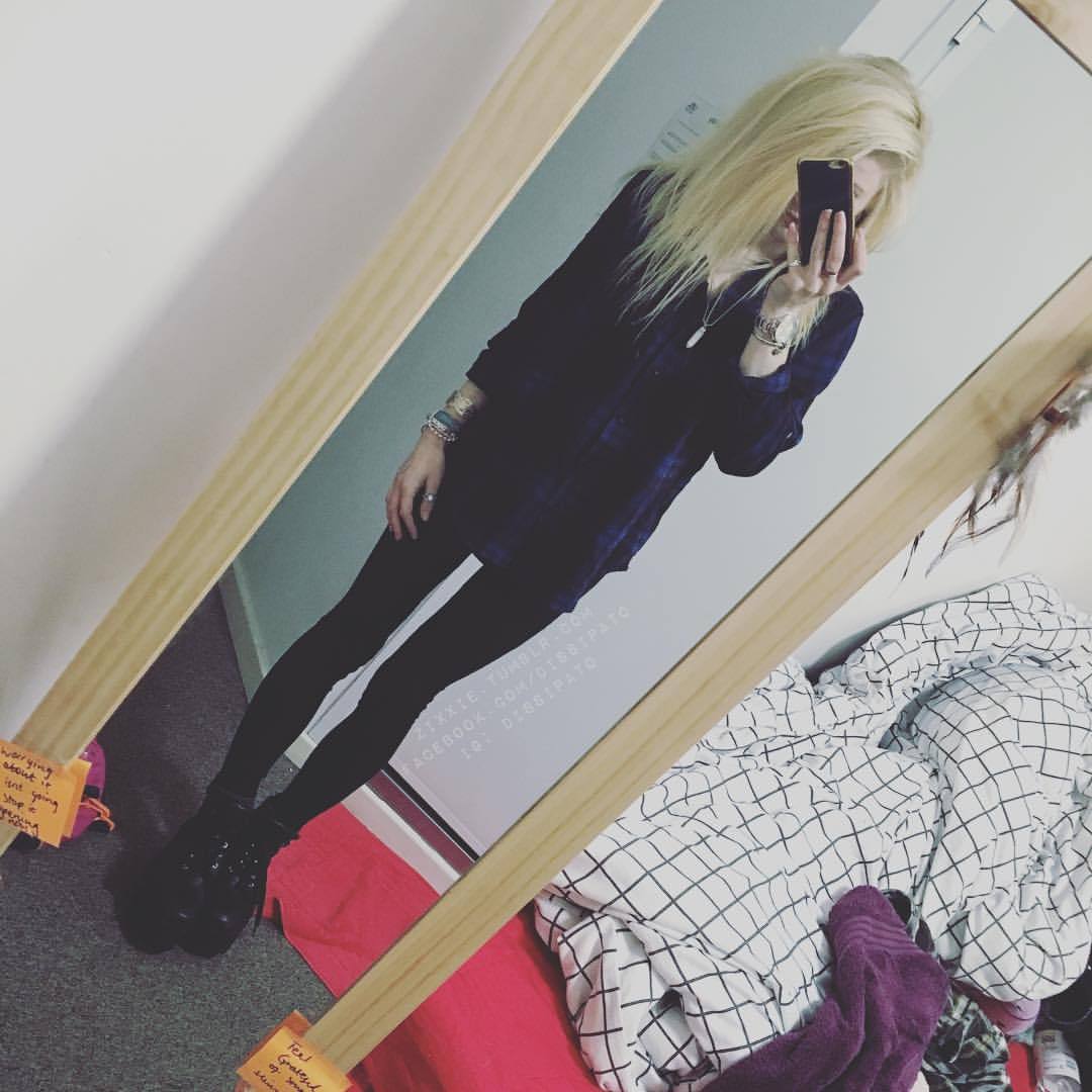 zixxie:  🙃today🙃 (at University of East London)