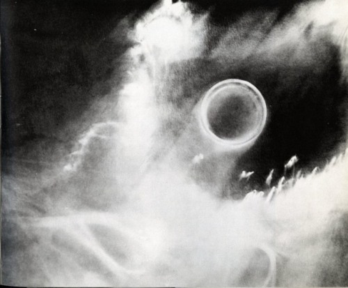 vivipiuomeno1:Nell (Becker) Dorr (U.S.A. 1893 - 1988) Light abstraction photogram from ‘In a Blue Moon’ ph.book, 1939