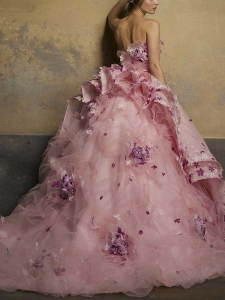 poisoned-apple:  Yumi Katsura haute couture gowns for rental (source: Yumi Katsura)