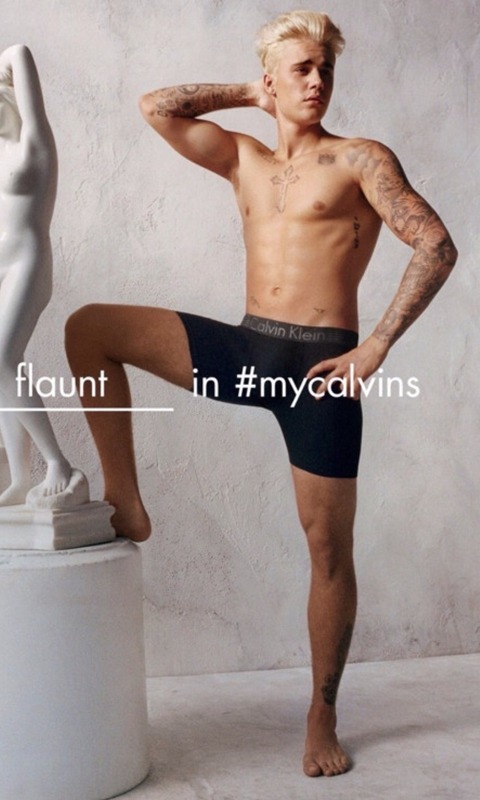male-and-others-drugs:  Sessão Cuecas: Justin Bieber