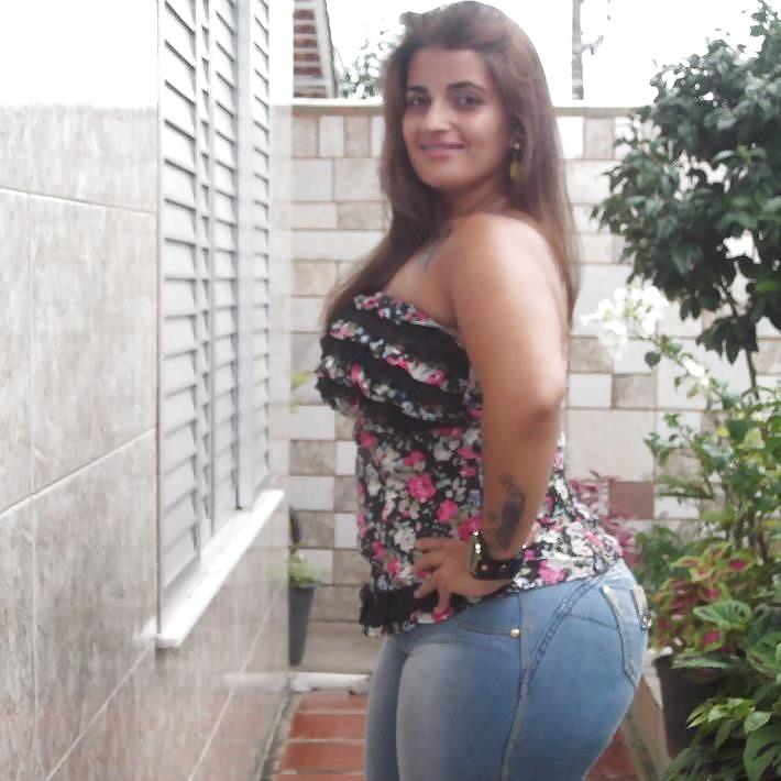 LatinasThickOlder