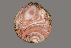 ifuckingloveminerals:  Agate, CopperCalumet