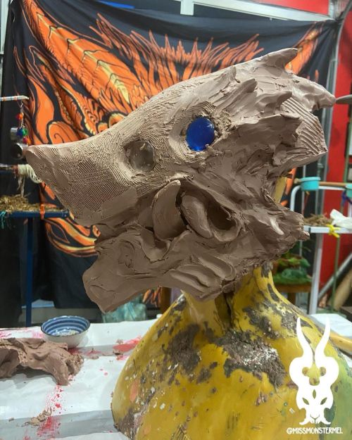 missmonstermel:Working on new mask! Sculpted in @monsterclay , will be posting progress pics to my p