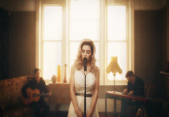 summerstimesadsness-deactivated:    I just want it to be perfect, to believe it’s