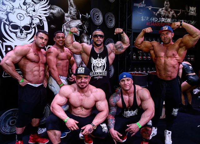 drwannabebigger:standing: William Soares, unknown, Bruno Moraes Cunha, and Thiago