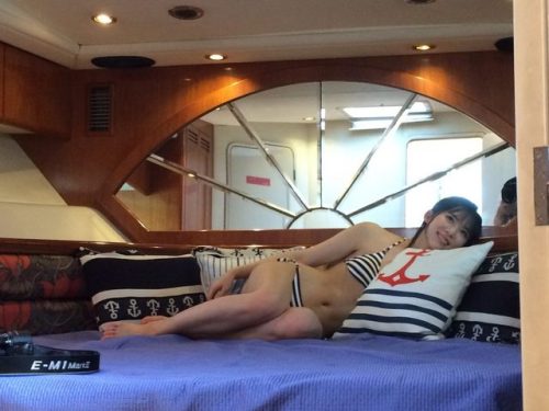 negyuria:  (NGT48奈良未遥　東京湾クルーズ オフショ祭り　♯３船内編② – B.L.T.webから) 