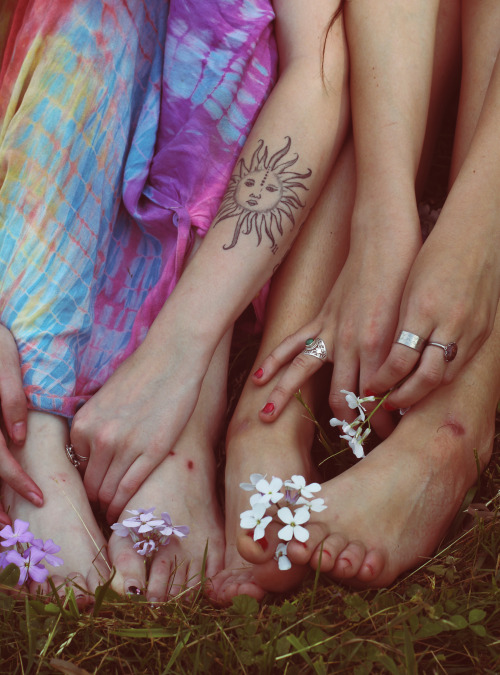 unicorns0n-acid:  sapphirely:  ॐ indie/spiritual/hippie ॐ  ✟softgrunge✟ 