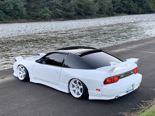 https://backcar.tumblr.com/post/182267421042