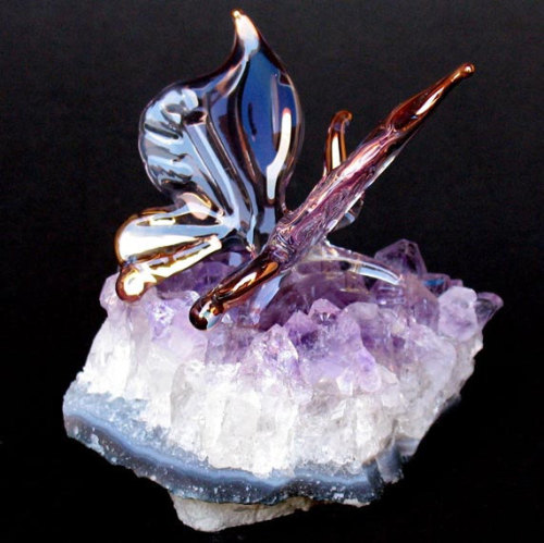 sosuperawesome: Hand Blown Glass and Crystal Sculptures, by Kevin Prochaska on Etsy  See our ‘sculpture’ tag 