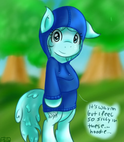 askshinytheslime:  Shiny in hoodie! :D Yes