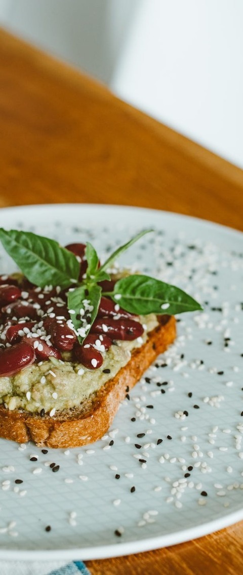 Guacamole Kidney Bean Sandwich With Sesame Seeds Recipe