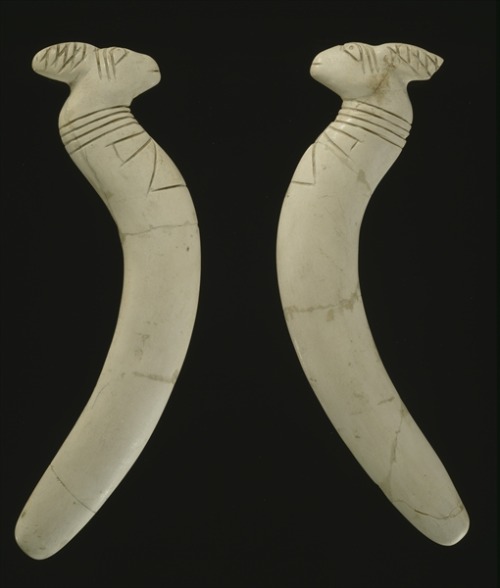 Pair of castanets, musical instrument (hippopotamus ivory,18.5 x 3 x 1 cms). Thinite Period, 1st Dyn