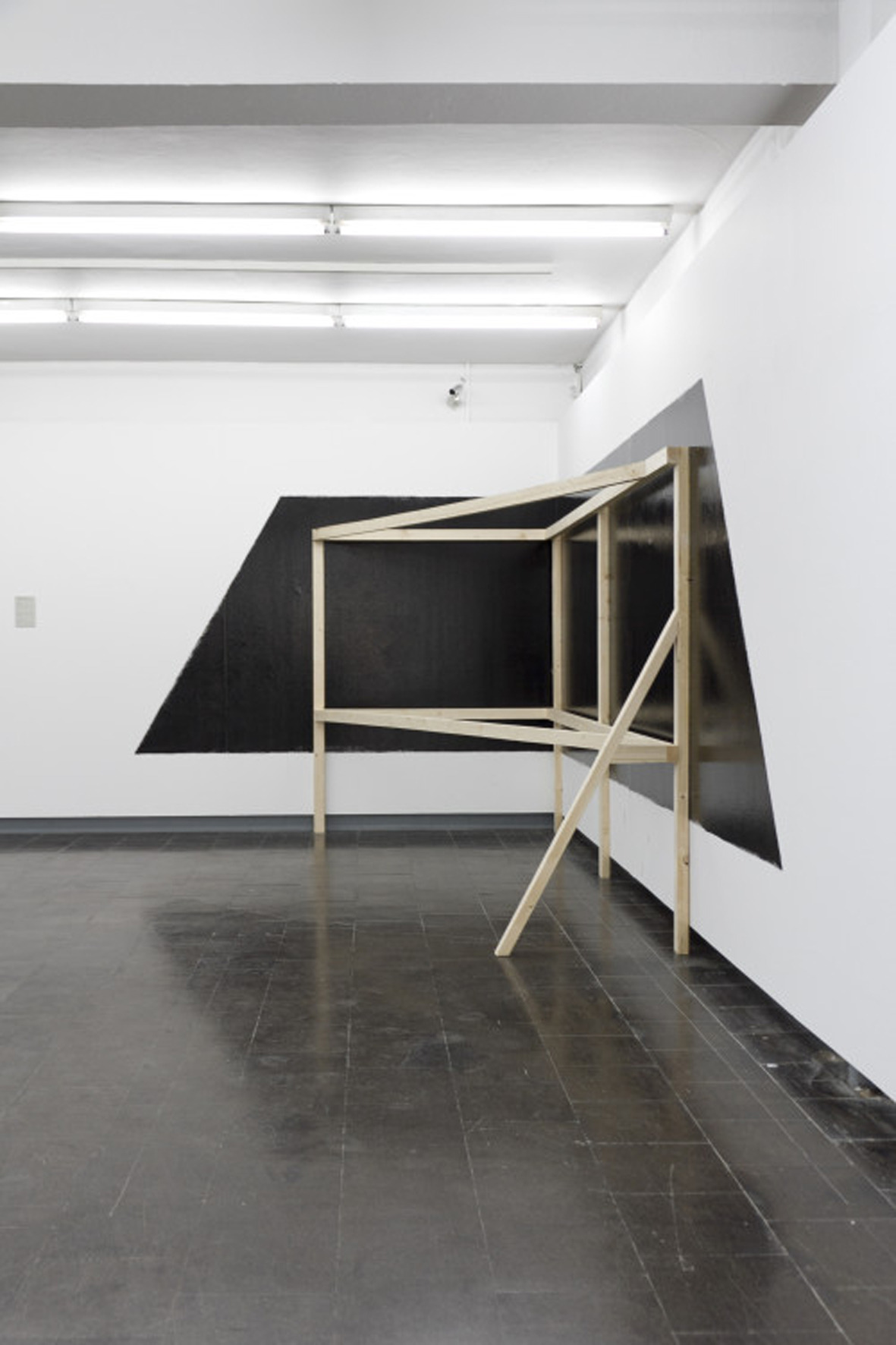 pop-up-x:  Sebastian Dannenberg - somewhere far &amp; kick flip, 2013at Kunsthalle