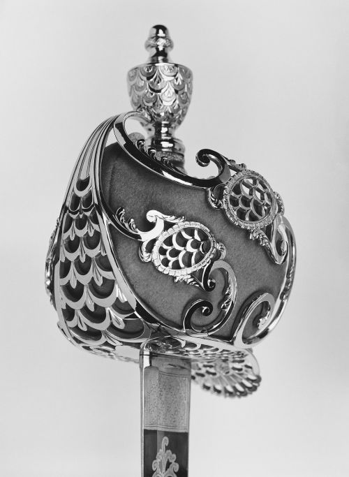 art-of-swords: Cavalry Sword and Scabbard Dated: 1782-87Culture: BritishMedium: steel, leatherMeasur