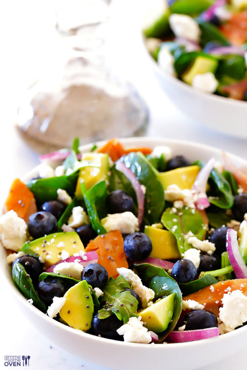 Brain Power Salad Salad Ingredients: 8 ounces smoked salmon, roughly chopped 1 avocado, peeled, pitt