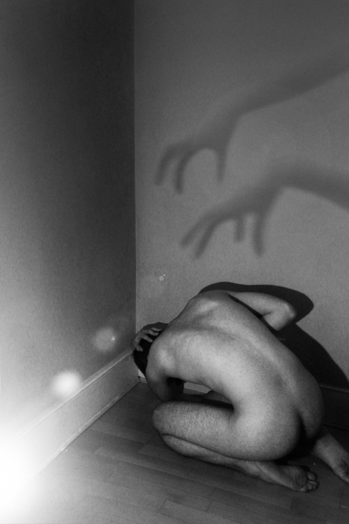 left-front-art:  Miguel Ângelo Costa http://mysteriousmitch.tumblr.com/  http://instagram.com/mitchcosta/ 