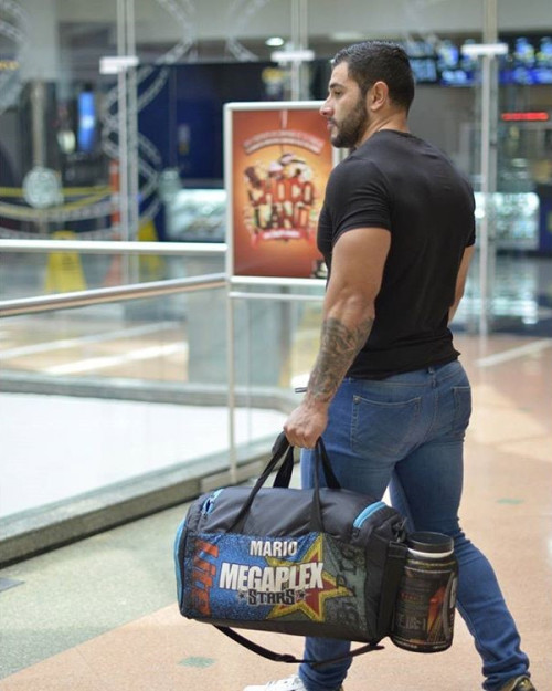 dudesandglutes:Mario Betancur