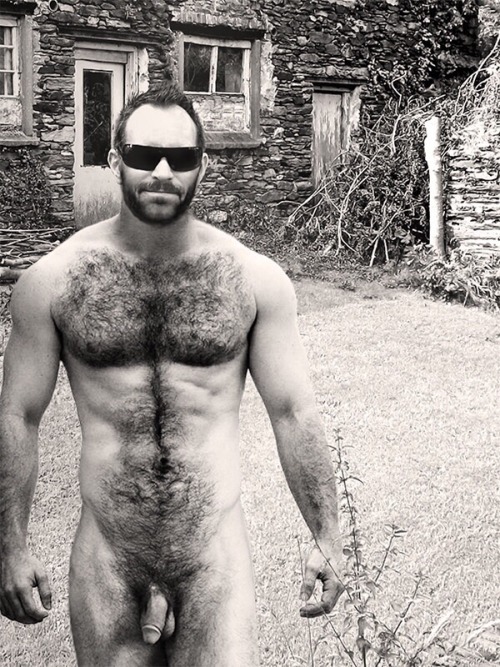 There’s more of this at http://kirksstash.tumblr.com