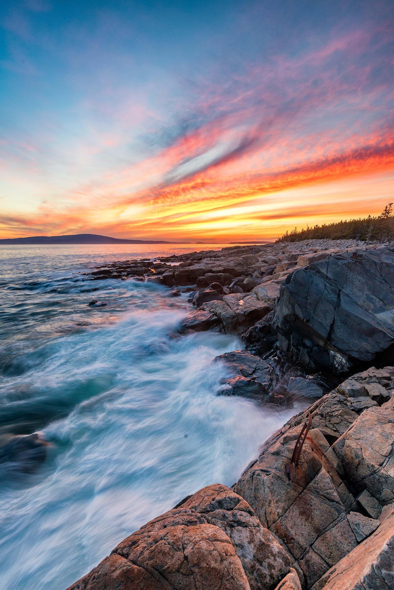 Spectacular Sunset over Acadia NP, Maine [OC] [4912 x 7360] via /r/EarthPorn http://ift.tt/2rFfWNz