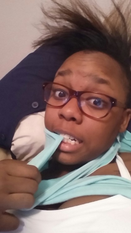 onemankingslife:pescatarian-princess:  Im winning 😉😉  Yes