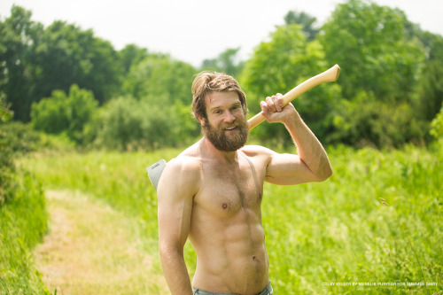 summerdiaryproject:     EXCLUSIVE COVER STORY | PART THREE  GREEN PASTURES COLBY KELLER PHOTOGRAPHED IN CATSKILLS NY BY MENELIK PURYEAR FOR SUMMER DIARY view more photos | read the interview  © The Summer Diary Project.  Follow us on Facebook  