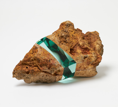 myampgoesto11: Glass and stone sculptures by Ramon Todo