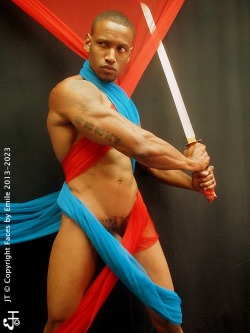 facesbyemile:  Red, Blue & A Sward Too