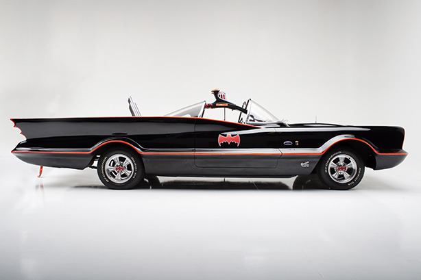 rocketumbl:  Batmobile