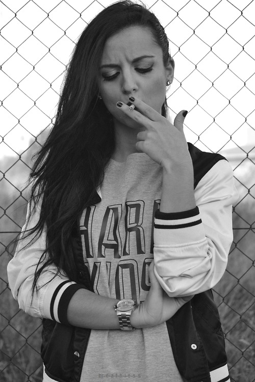 br-e-a-t-h-l-e-s-s:  follow me on instagram: naathymoretto twitter:natheemoreto